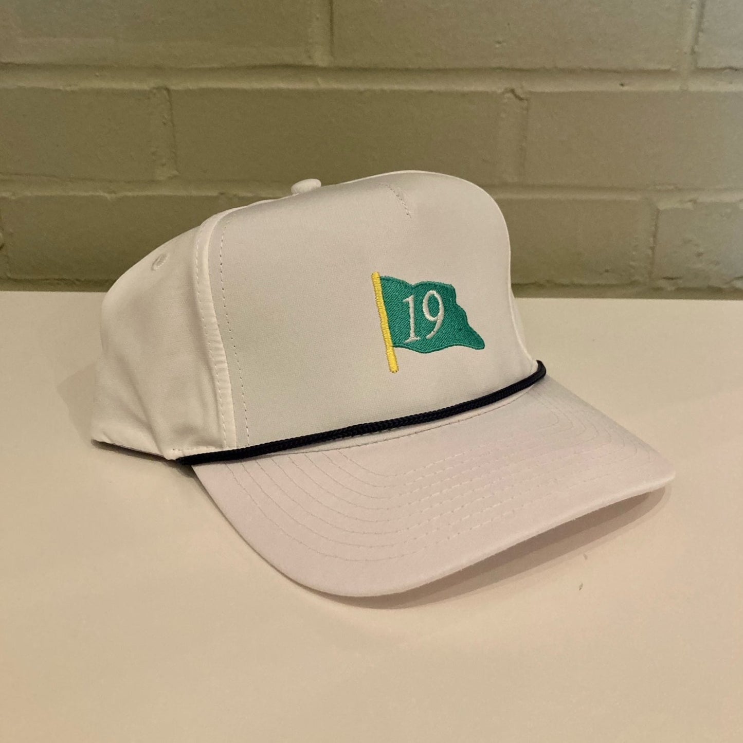 Performance Rope Hat, Green Flag - White