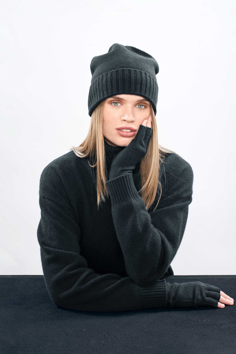 Jumper 1234 - Fingerless Cashmere Gloves