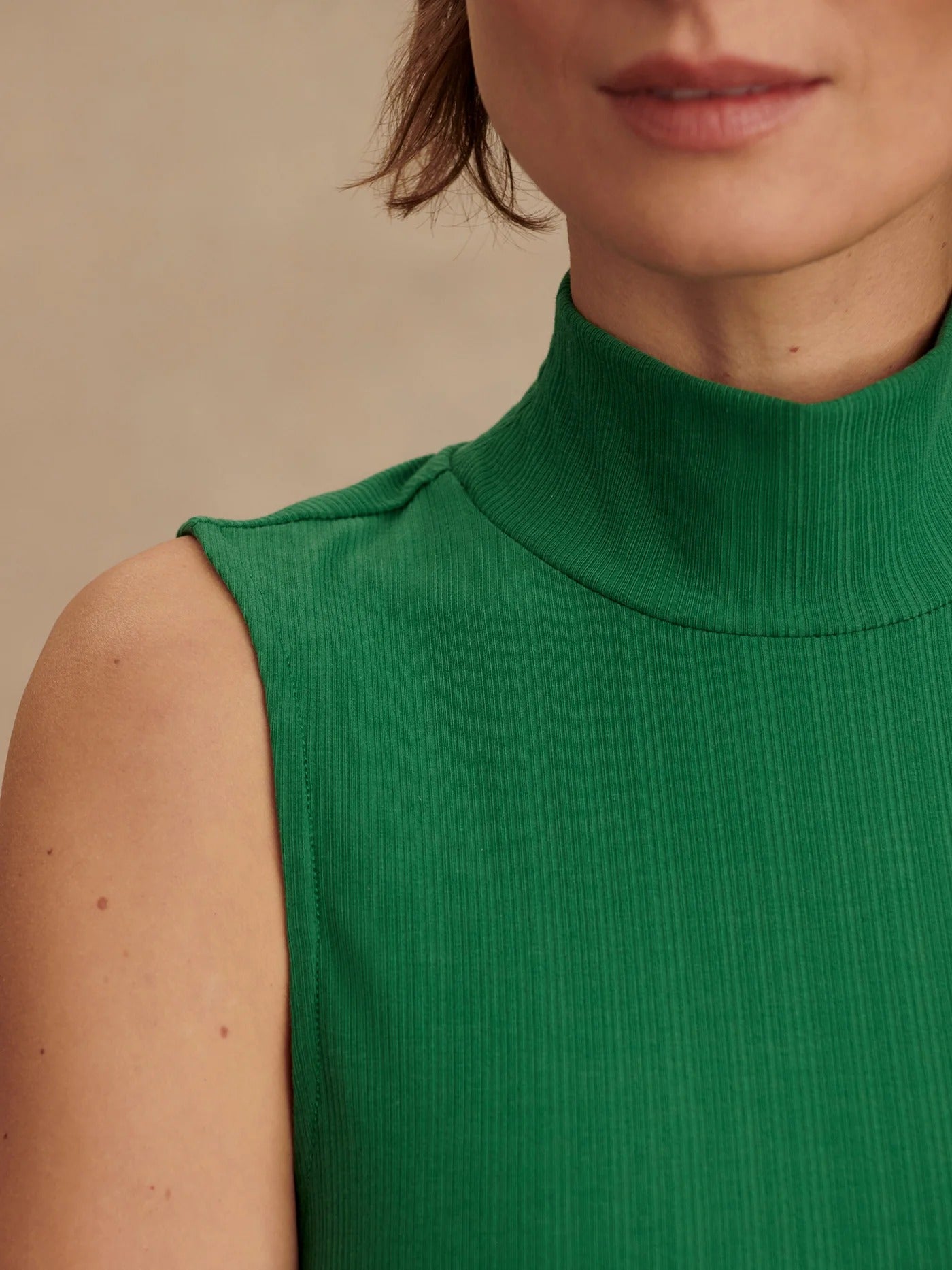 Varley - Caley Fitted Rib Tank - Verdant Green