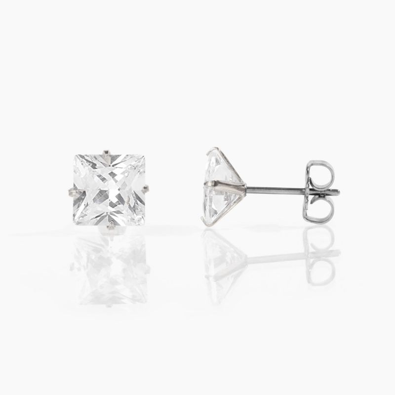 Isabelle Stud Earrings