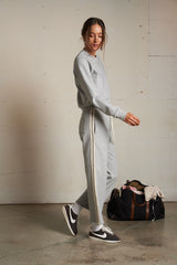 PerfectWhiteTee - Lucia Travel Long Sleeve Raglan Crew - Heather Grey