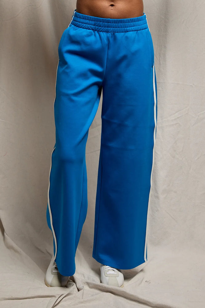 PerfectWhiteTee - Mikos Travel Wide Leg Pants - Cobalt