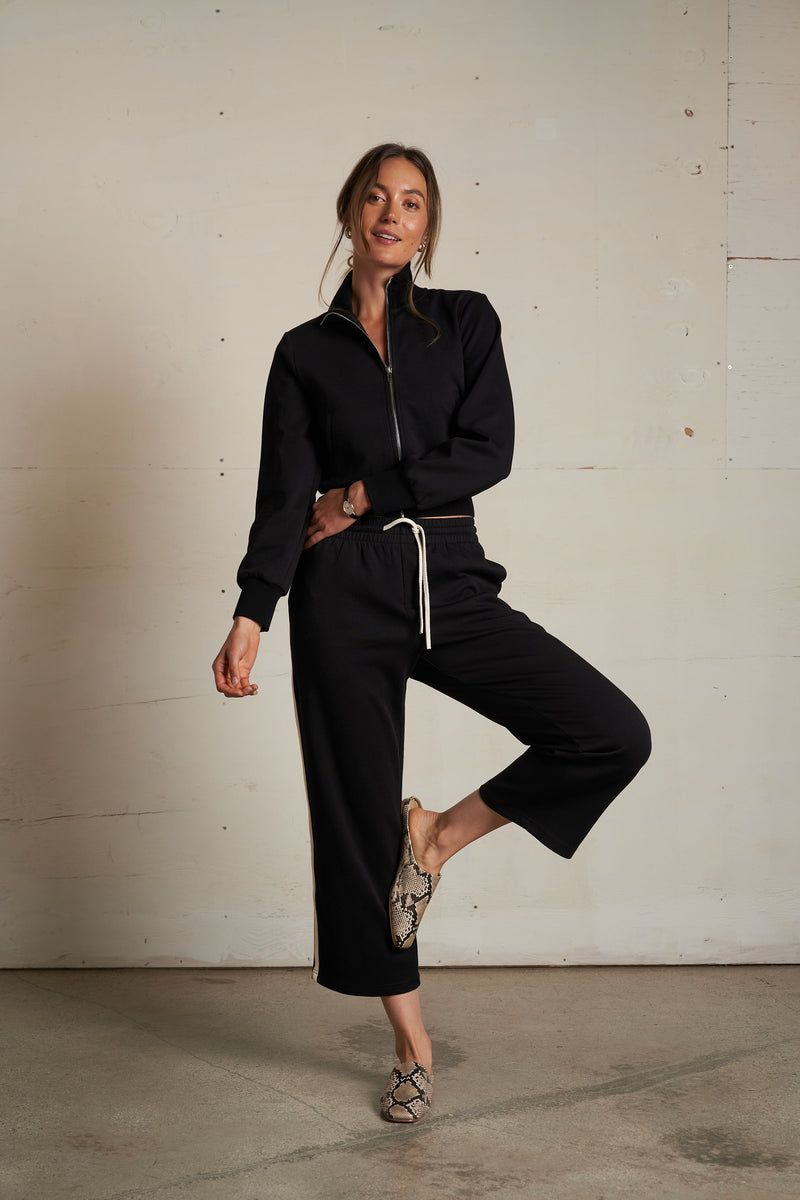 PerfectWhiteTee - Claud Travel Track Pant - True Black