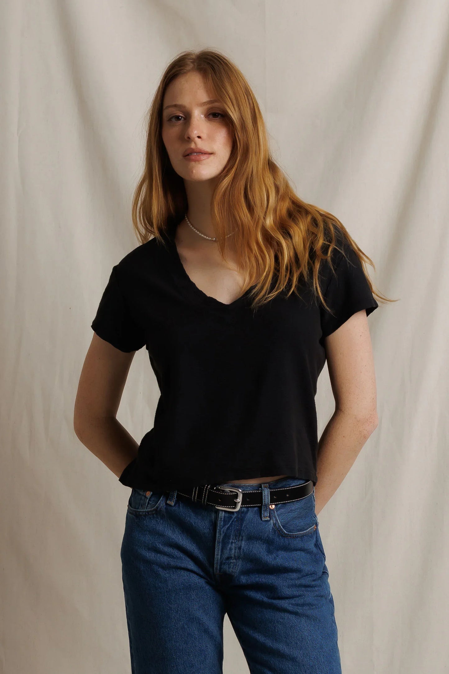 Reed Textured Jersey V Neck Tee - Vintage Black