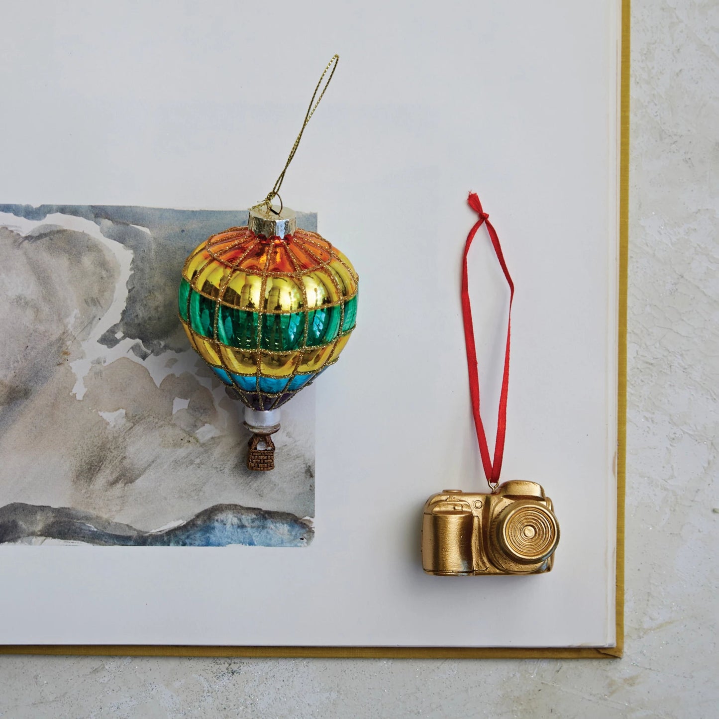 Resin Camera Ornament, Gold Finish