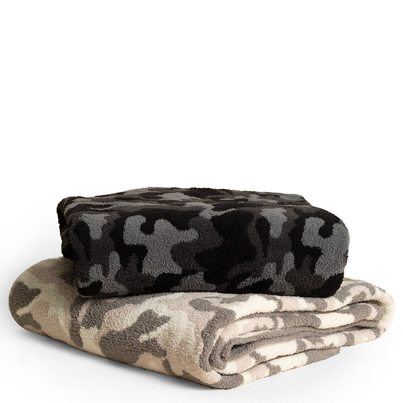 Barefoot dreams camo blanket sale