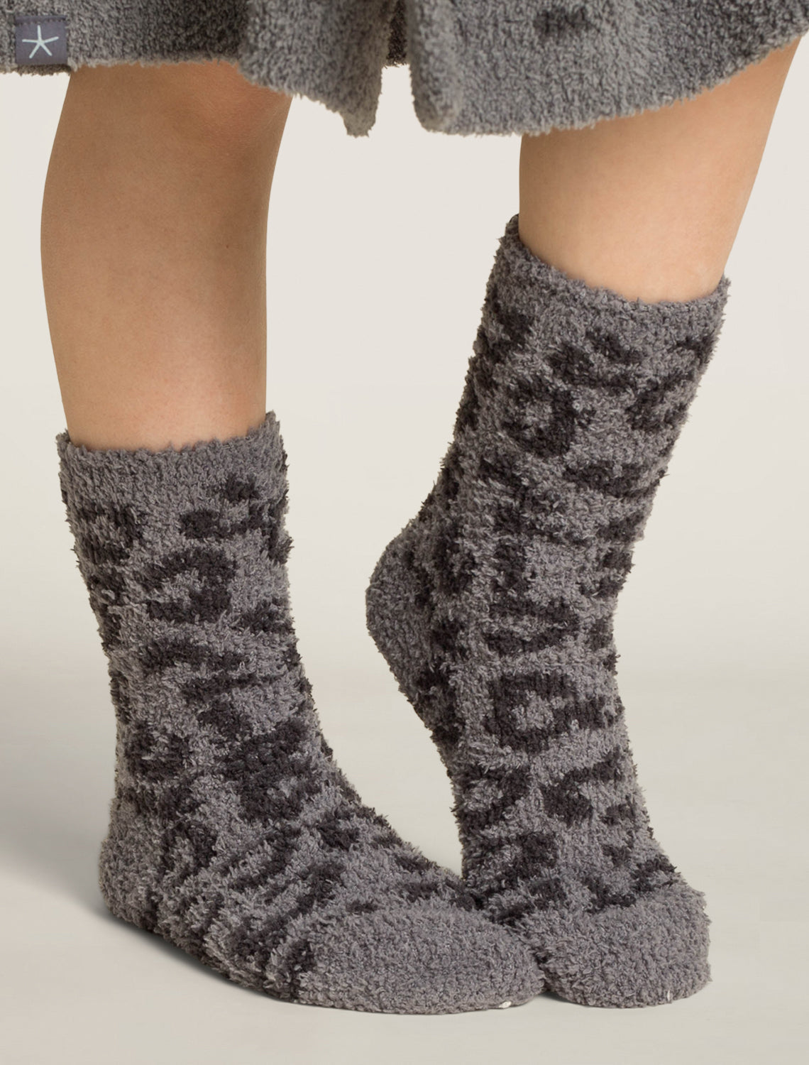 Load image into Gallery viewer, CozyChic Youth Barefoot In The Wild Socks - Graphite/Carbon

