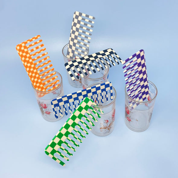 Checkered Combs