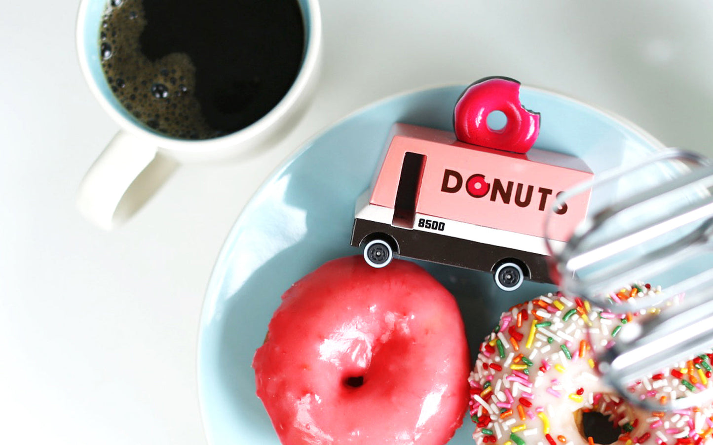 Load image into Gallery viewer, Donut Van Striking Hot Pink
